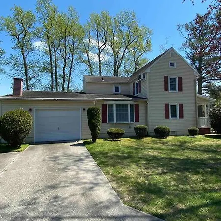 Remodeled Salisbury Home Exterior foto
