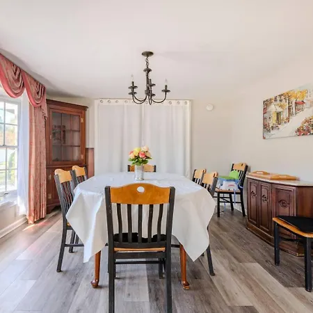 Remodeled Salisbury Home Exterior foto